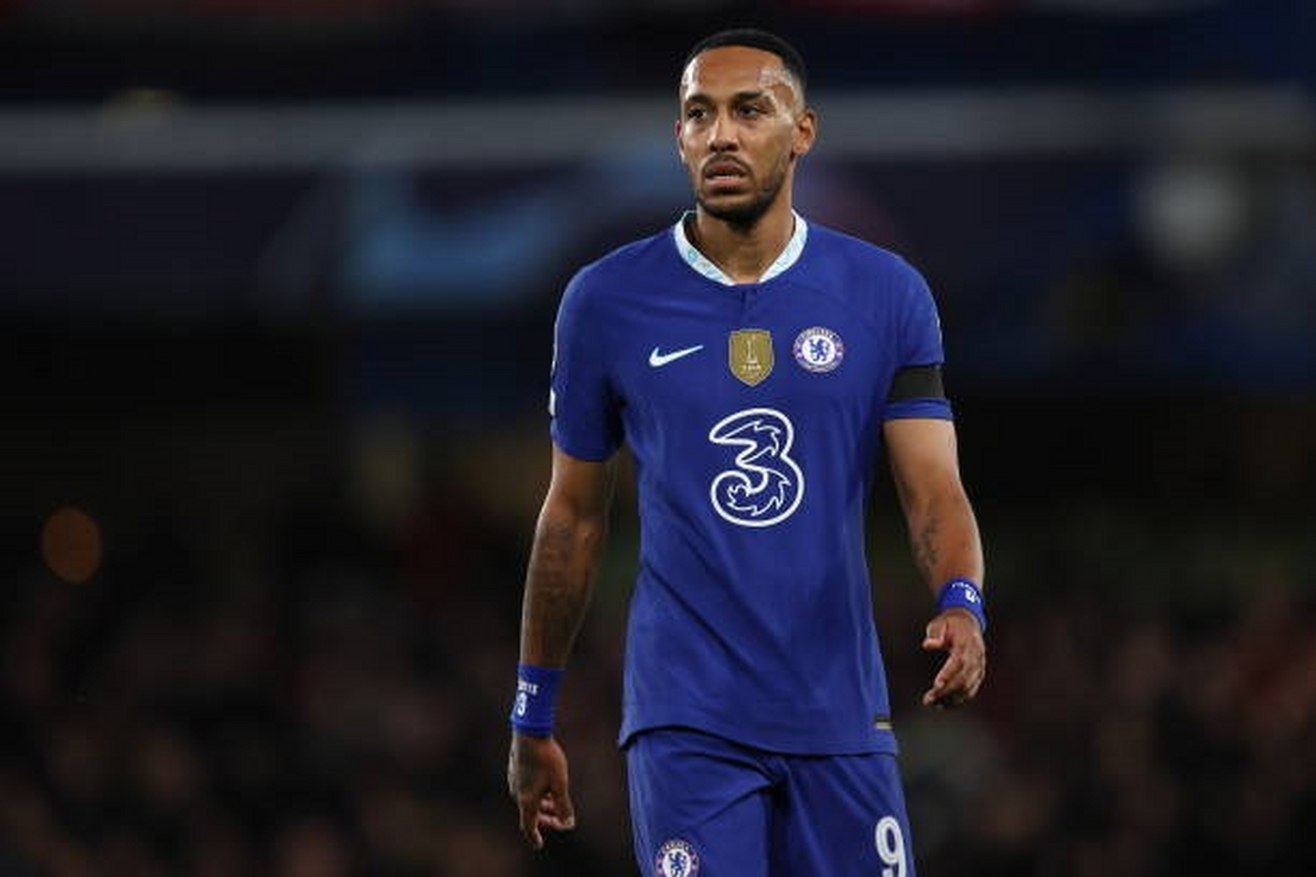 乐竞体育平台-包含今晚法甲焦点战，切尔西篮板制胜，球迷炸锅，临场指挥获称赞的词条